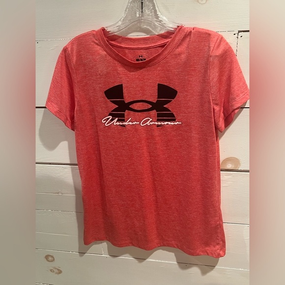 Women’s Under Armour Red T-Shirt, size medium, EUC, polyester, athletic wear. - Picture 1 of 6